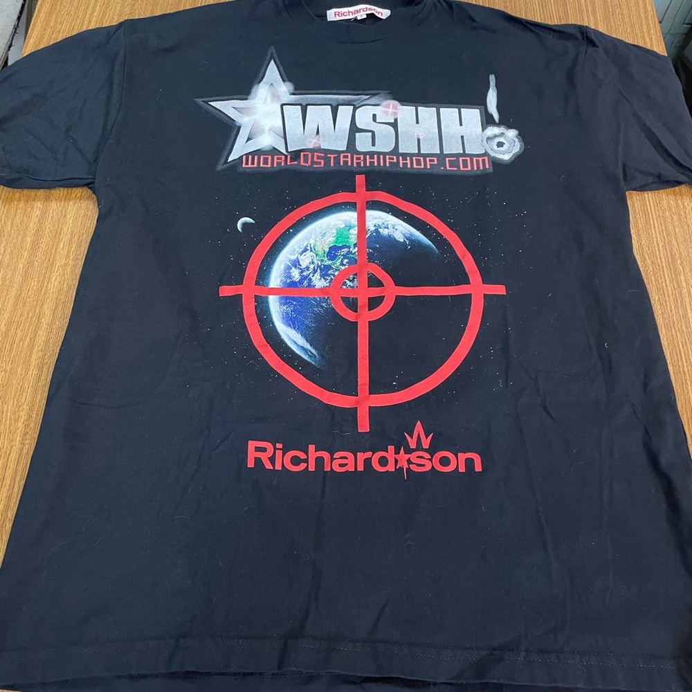 Richardson Black Graphic Tee - Short Sleeve